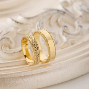1 cặp nhẫn cưới vàng 18k giá bao nhiêu là vừa? Mua ở đâu?