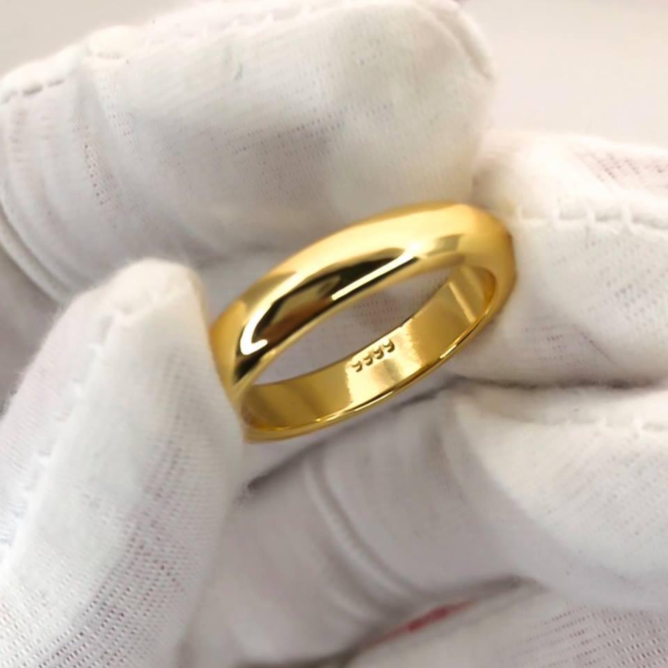 Nhẫn cưới vàng 18k giá bao nhiêu 1 cặp 2023 - NiNiStore 2023