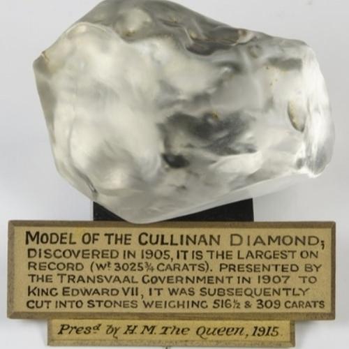 Viên kim cương thô nặng hơn 2.000 carat bị mất tích bí ẩn?