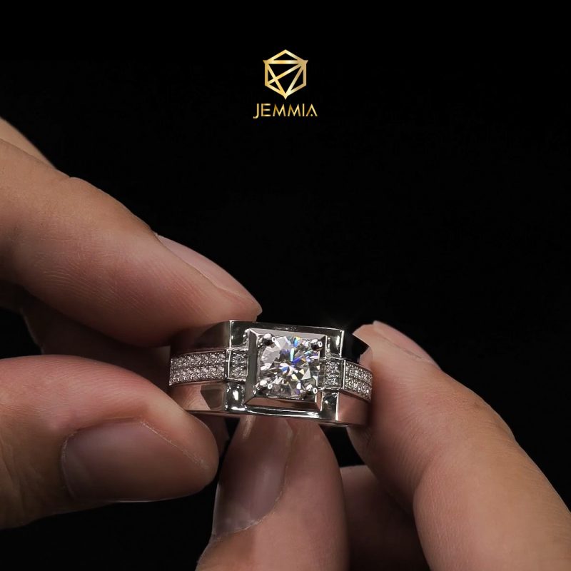 Nhẫn nam vàng kim cương đẹp – Luxcreuni