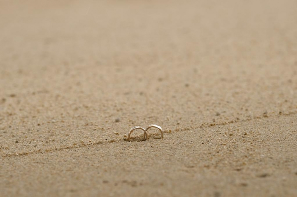 Bị mất nhẫn cưới có sao không?