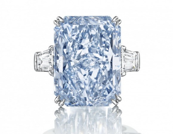 Nhẫn kim cương màu xanh quý hiếm - Jemmia.vn