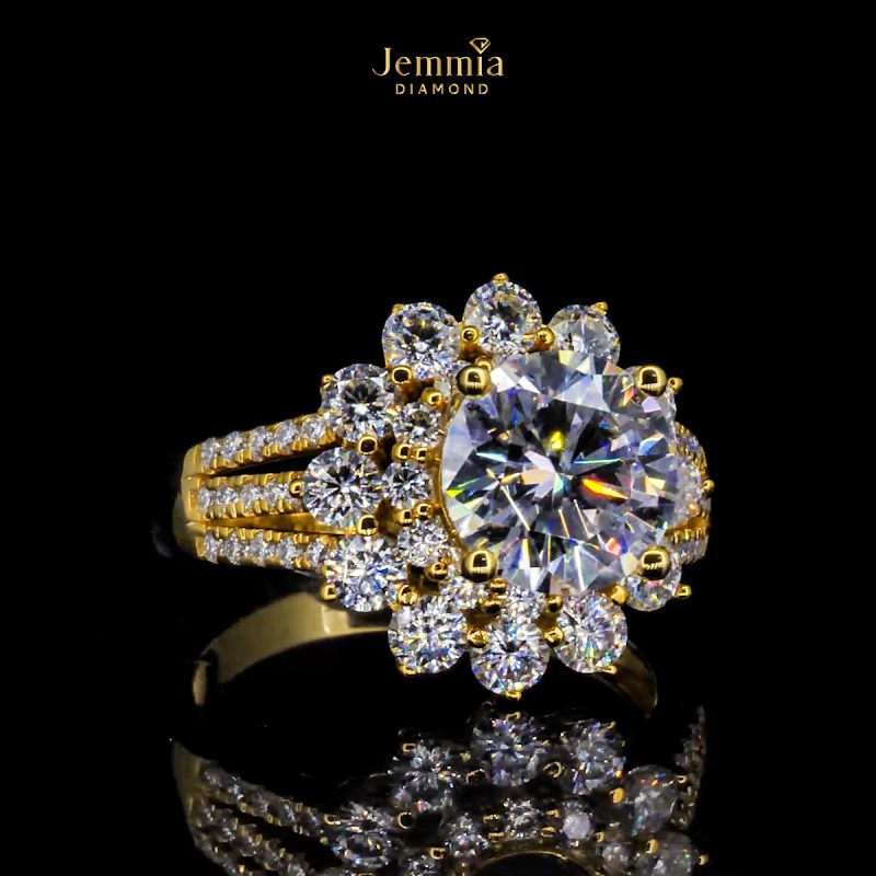Nhẫn kim cương vàng 18k hình bông hoa 