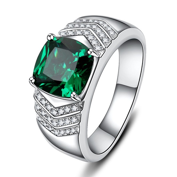 nhẫn nam gắn đá emerald