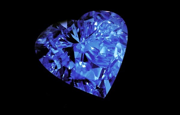 Viên kim cương Trái tim vĩnh cữu