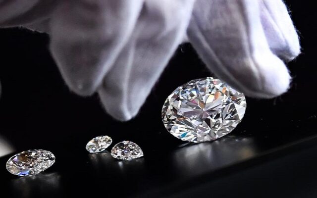 Nước nào có trữ lượng kim cương lớn nhất thế giới?
