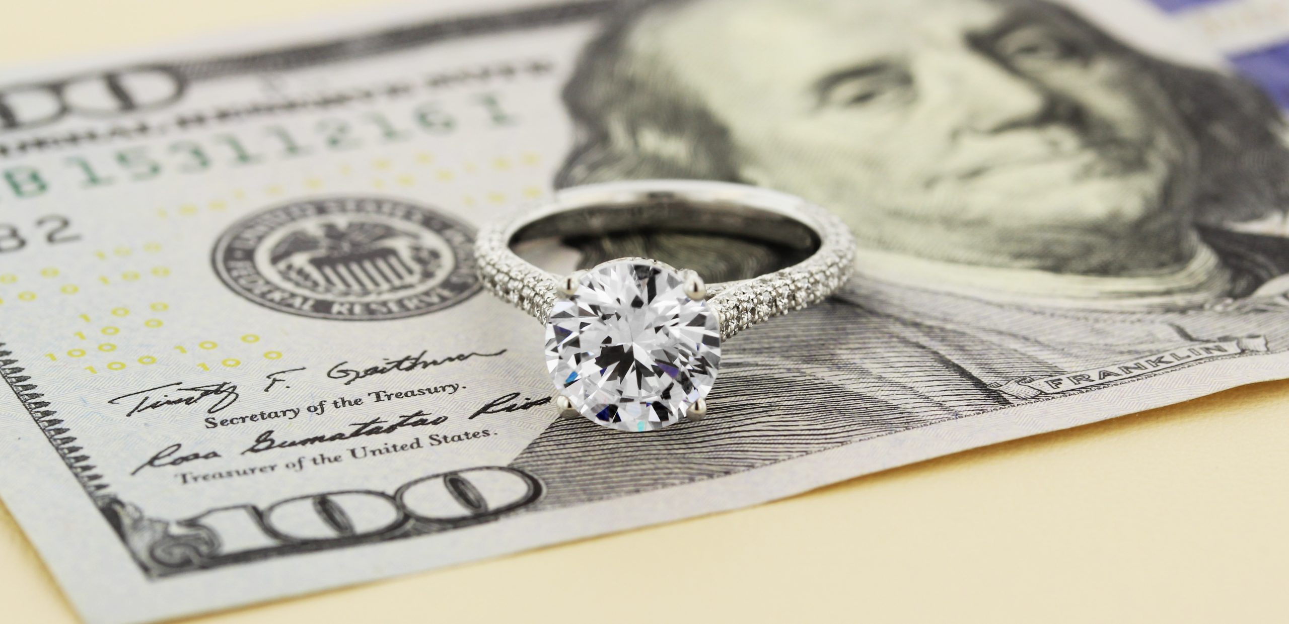 Tại sao kim cương có mã số cạnh đẹp lại ý nghĩa và giá trị?