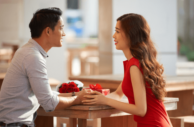 Chọn Quà Tặng Valentine Cho Vợ Tinh Tế Nhất