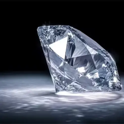 kim cương 16 carat nước D giá bao nhiêu