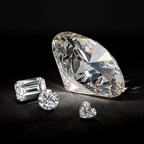 Hinh 2: Có 40 triệu nên gửi tiết kiệm hay mua kim cương