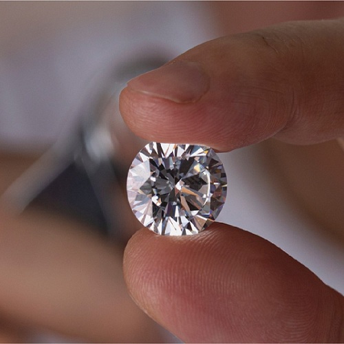 Hình 3: Đầu tư kim cương với 40 triệu 