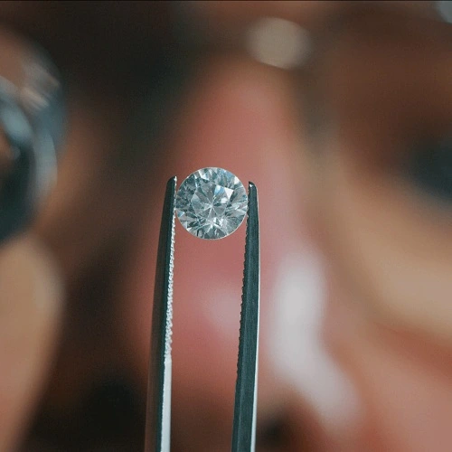 Hình 1: Độ tinh khiết của kim cương là gì?