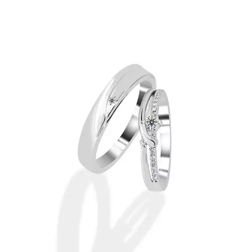 Hình 5: Nhẫn cưới kim cương hài hòa giữa đơn giản và cầu kỳ