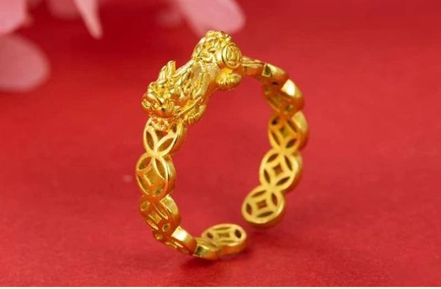 Có nên đầu tư mua vàng 24K